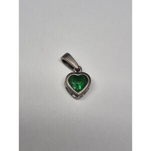 Small Sterling Silver Heart Shaped Green Stone Necklace Charm Pendant